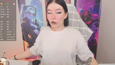 Snapshot of elizabethflowerr chatting on 17, 10, 2025 Eli online show from 17, 10, 2025