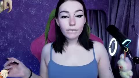 Snapshot of elizabethflowerr chatting on 6, 7, 2026 Eli online show from 6, 7, 2026