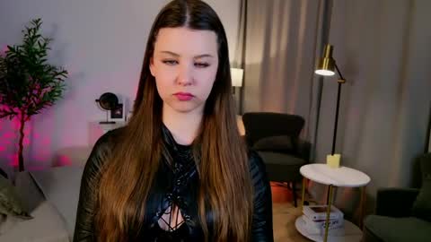 Eliza online show from 28, 5, 2026