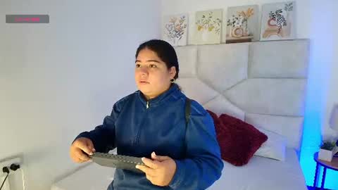 Snapshot of elizawiliamst chatting on 10, 7, 2026 Eliza online show from 10, 7, 2026