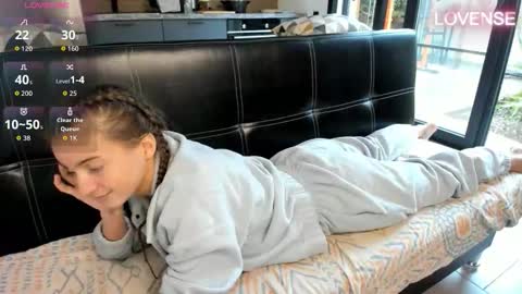 Eliz                               online show from 13, 1, 2026