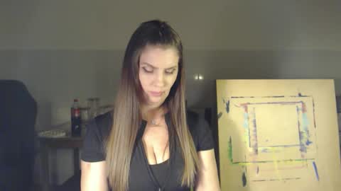 Eliekind online show from 1, 2, 2025