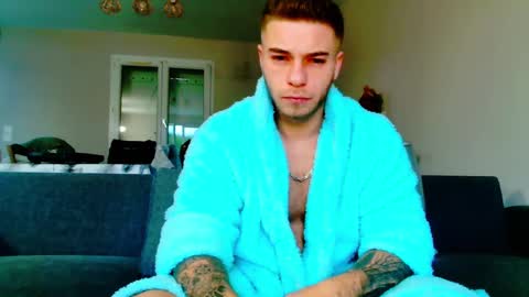 Snapshot of elkafit28 chatting on 9, 1, 2025 elkafit28 online show from 9, 1, 2025