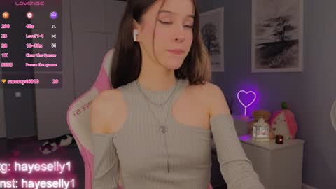 Snapshot of ella_hayes chatting on 24, 12, 2024 Ella NEXT STREAM 1TH DECEMBER 1200 - 0800 AM AT MOSCOW TIME online show from 24, 12, 2024