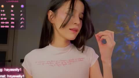 Snapshot of ella_hayes chatting on 9, 10, 2025 Ella NEXT STREAM 1TH DECEMBER 1200 - 0800 AM AT MOSCOW TIME online show from 9, 10, 2025