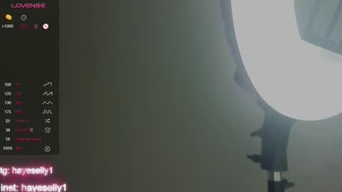 Snapshot of ella_hayes chatting on 21, 11, 2025 Ella NEXT STREAM 1TH DECEMBER 1200 - 0800 AM AT MOSCOW TIME online show from 21, 11, 2025