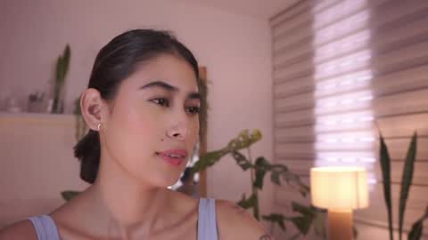 ELLA OWEN online show from 16, 4, 2026