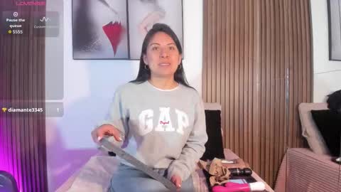 ella rouse online show from 8, 10, 2025