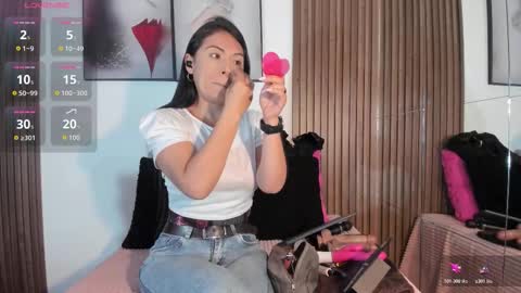 ella rouse online show from 17, 10, 2025