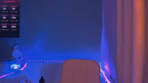 ellaamber online show from 4, 3, 2026