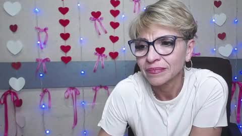 EllaBonito online show from 7, 3, 2025