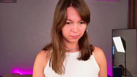 ellacanny online show from 10, 6, 2026