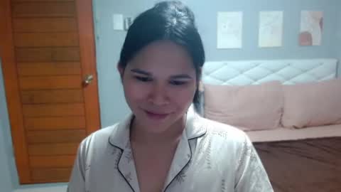 Snapshot of ellaford chatting on 16, 6, 2026 EllaFord online show from 16, 6, 2026