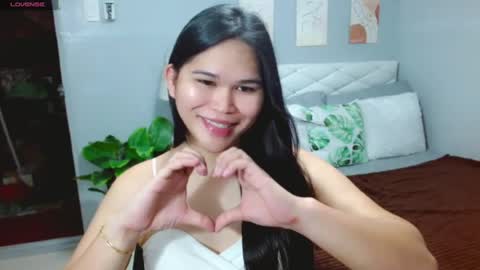 Snapshot of ellaford chatting on 27, 7, 2026 EllaFord online show from 27, 7, 2026