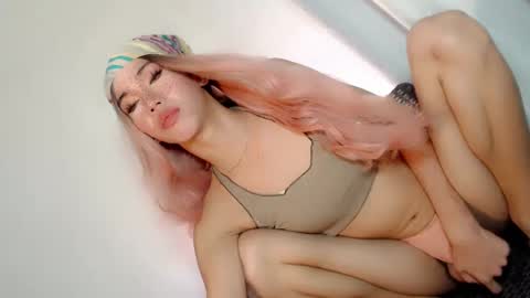 Snapshot of ellah_bonita chatting on 10, 1, 2025 ellah_bonita online show from 10, 1, 2025