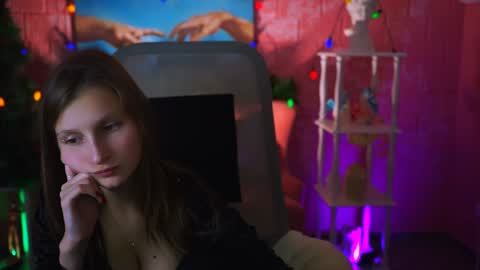 Snapshot of ellahorton chatting on 3, 1, 2025 Ella online show from 3, 1, 2025