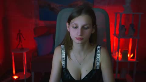 Snapshot of ellahorton chatting on 7, 2, 2025 Ella online show from 7, 2, 2025