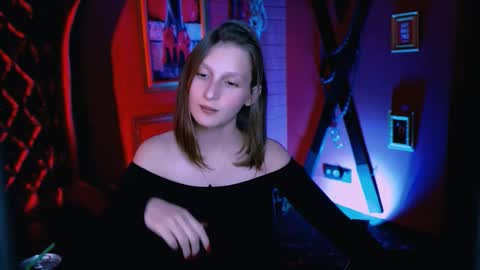 Snapshot of ellahorton chatting on 27, 9, 2025 Ella online show from 27, 9, 2025
