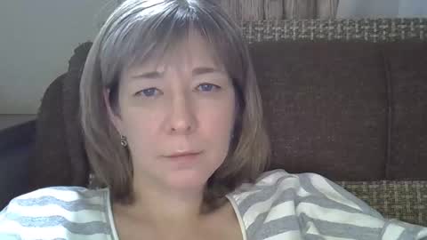 Snapshot of ellajohnsonx chatting on 2, 3, 2025 ellajohnsonx online show from 2, 3, 2025