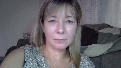 Snapshot of ellajohnsonx chatting on 5, 10, 2025 ellajohnsonx online show from 5, 10, 2025