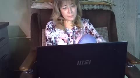 Snapshot of ellajohnsonx chatting on 23, 11, 2025 ellajohnsonx online show from 23, 11, 2025