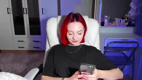 Snapshot of ellales chatting on 14, 10, 2025 ellales online show from 14, 10, 2025