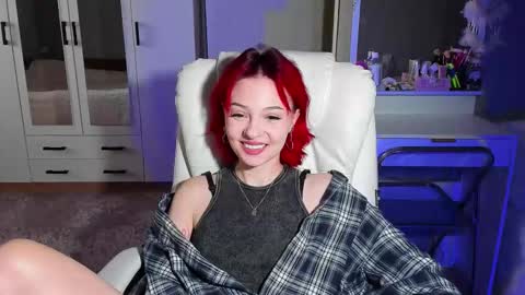 Snapshot of ellales chatting on 1, 11, 2025 ellales online show from 1, 11, 2025