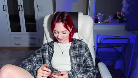 Snapshot of ellales chatting on 16, 12, 2025 ellales online show from 16, 12, 2025