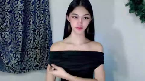 ELLA online show from 26, 10, 2025