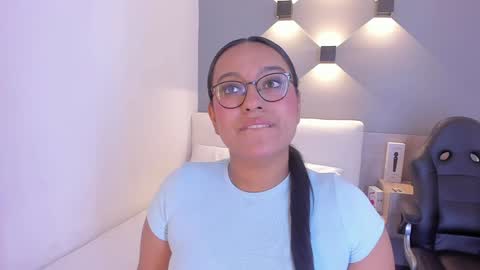 Ella online show from 23, 12, 2024