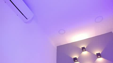 Ella online show from 24, 1, 2025