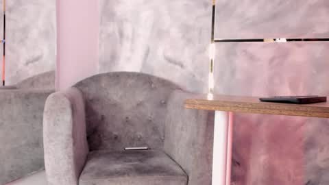  ella  online show from 15, 1, 2026