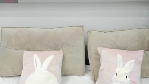 elle_ellise online show from 6, 10, 2025