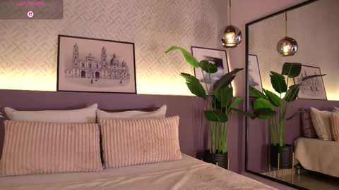 Snapshot of ellediane chatting on 15, 1, 2026 Elle Diane online show from 15, 1, 2026