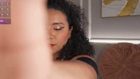 princess online show from 25, 3, 2026