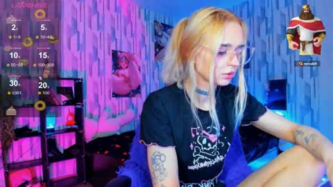 Snapshot of elli_26 chatting on 4, 3, 2025 Ellie online show from 4, 3, 2025