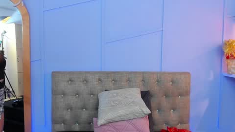 Snapshot of elli_taylor chatting on 28, 12, 2024 Ellie Taylor online show from 28, 12, 2024