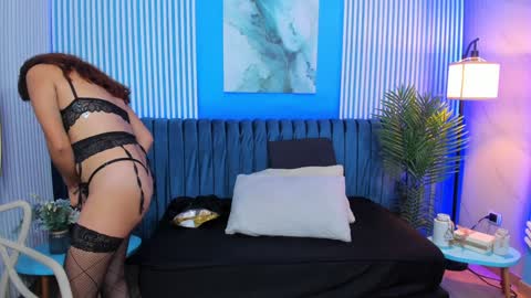 Snapshot of elli_taylor chatting on 30, 12, 2024 Ellie Taylor online show from 30, 12, 2024