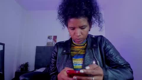  Ellie   online show from 10, 11, 2025