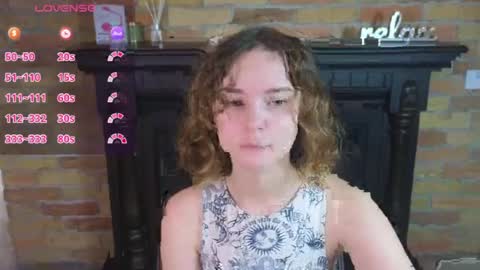 Snapshot of ellie_babyy chatting on 16, 7, 2026 Ellie online show from 16, 7, 2026