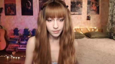 Snapshot of ellie_friendly chatting on 6, 12, 2024 ellie_friendly online show from 6, 12, 2024