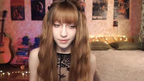 Snapshot of ellie_friendly chatting on 8, 12, 2024 ellie_friendly online show from 8, 12, 2024