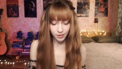 Snapshot of ellie_friendly chatting on 15, 12, 2024 ellie_friendly online show from 15, 12, 2024