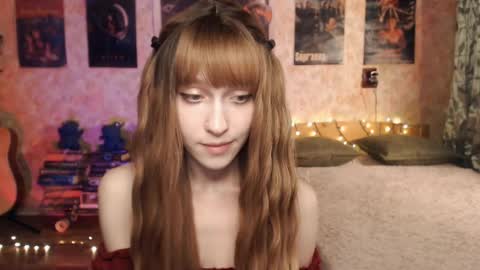 Snapshot of ellie_friendly chatting on 17, 12, 2024 ellie_friendly online show from 17, 12, 2024
