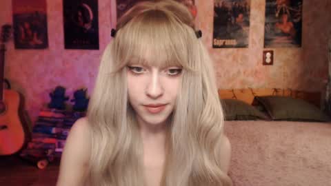 Snapshot of ellie_friendly chatting on 11, 3, 2025 ellie_friendly online show from 11, 3, 2025