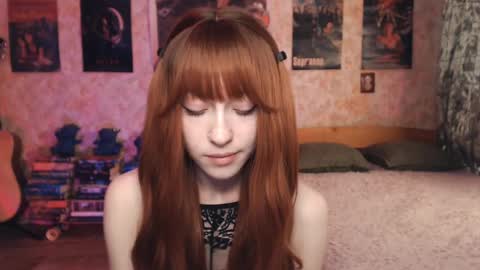 Snapshot of ellie_friendly chatting on 10, 9, 2025 ellie_friendly online show from 10, 9, 2025