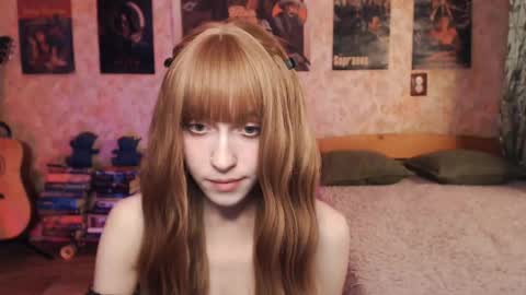 Snapshot of ellie_friendly chatting on 16, 10, 2025 ellie_friendly online show from 16, 10, 2025
