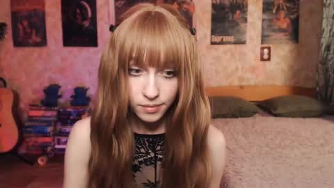 Snapshot of ellie_friendly chatting on 28, 10, 2025 ellie_friendly online show from 28, 10, 2025