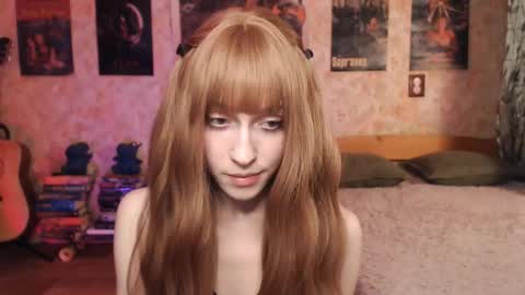 Snapshot of ellie_friendly chatting on 28, 11, 2025 ellie_friendly online show from 28, 11, 2025