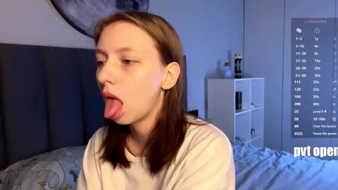 Ellie online show from 7, 11, 2025